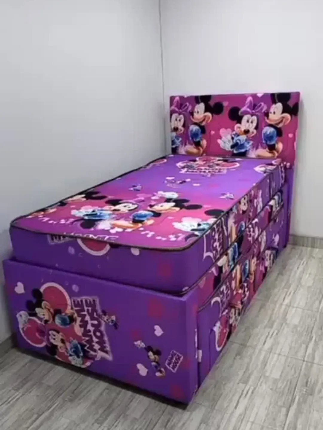 Storage Bed with Mattress