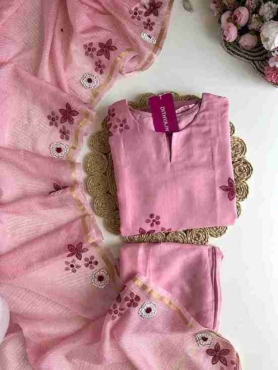 Mul Chanderi appliqué work Aline Kurti with pants and dupatta