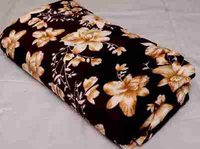 Elegant Flower Print Saree for Women
