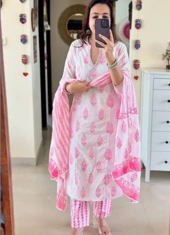 Simple Straight Cotton Kurti and Hand Embroidery Work with Mulmul Dupatta