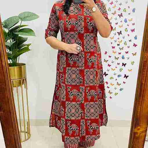 Co-ord Set – Elegant & Trendy Two-Piece Outfit