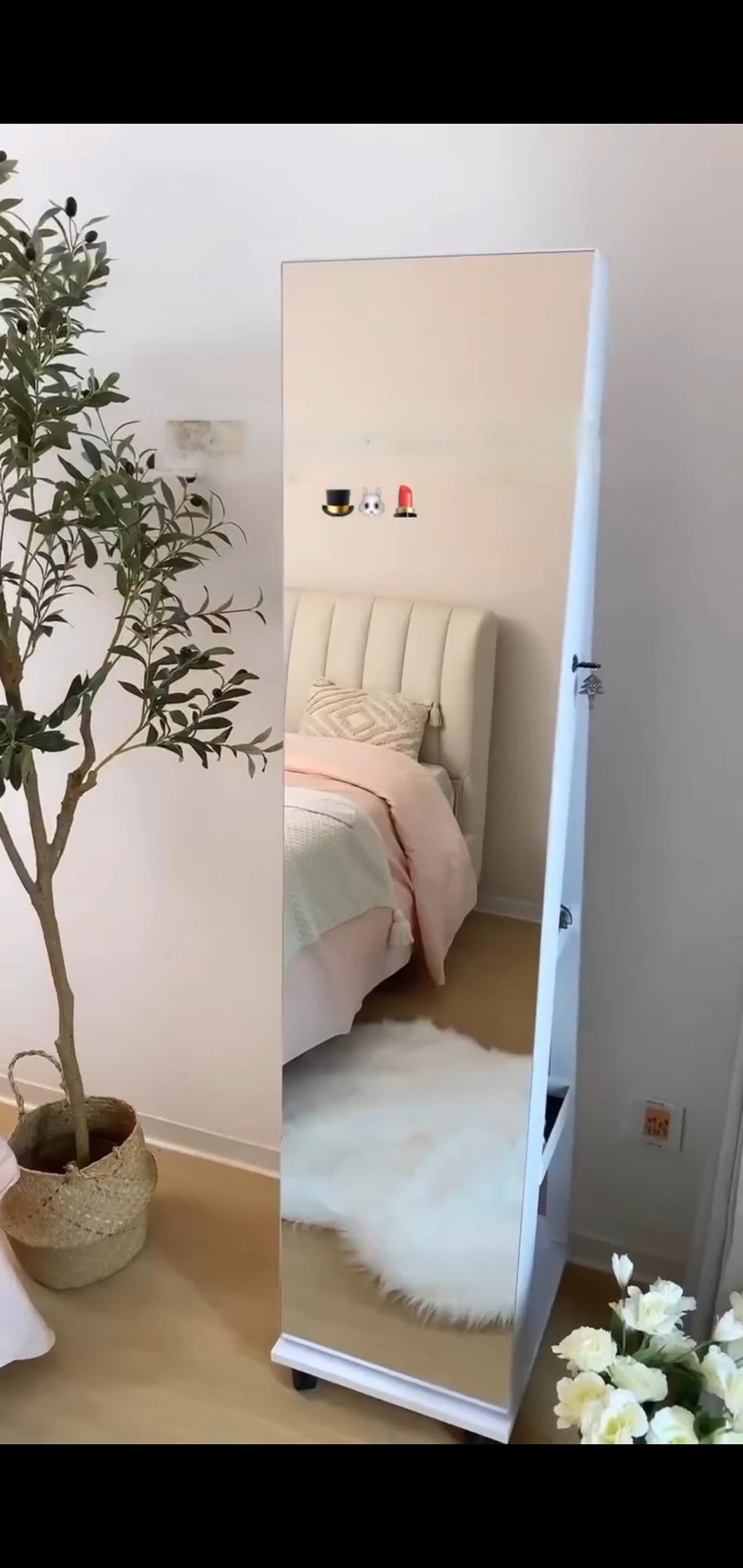 Full-length Mirror Jewelry Cabinet, SimpleWise Lockable Jewelry Organizer, Large Space Jewelry Armoire 4 Wheels 360° Rotating Floor Free Standing, with Built-in Makeup Mirror, White