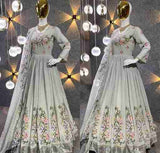 New Đěsigner Tredition Look Heavy Dola Silk Gwon Pent & Dupatta Set