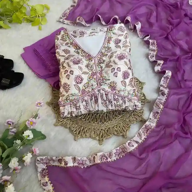 Digital Printed Multi Color Beautiful Hand mand Kurti